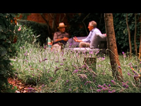 Video: Kurkeikverbouing: Inligting oor die groei van kurkeike in die landskap