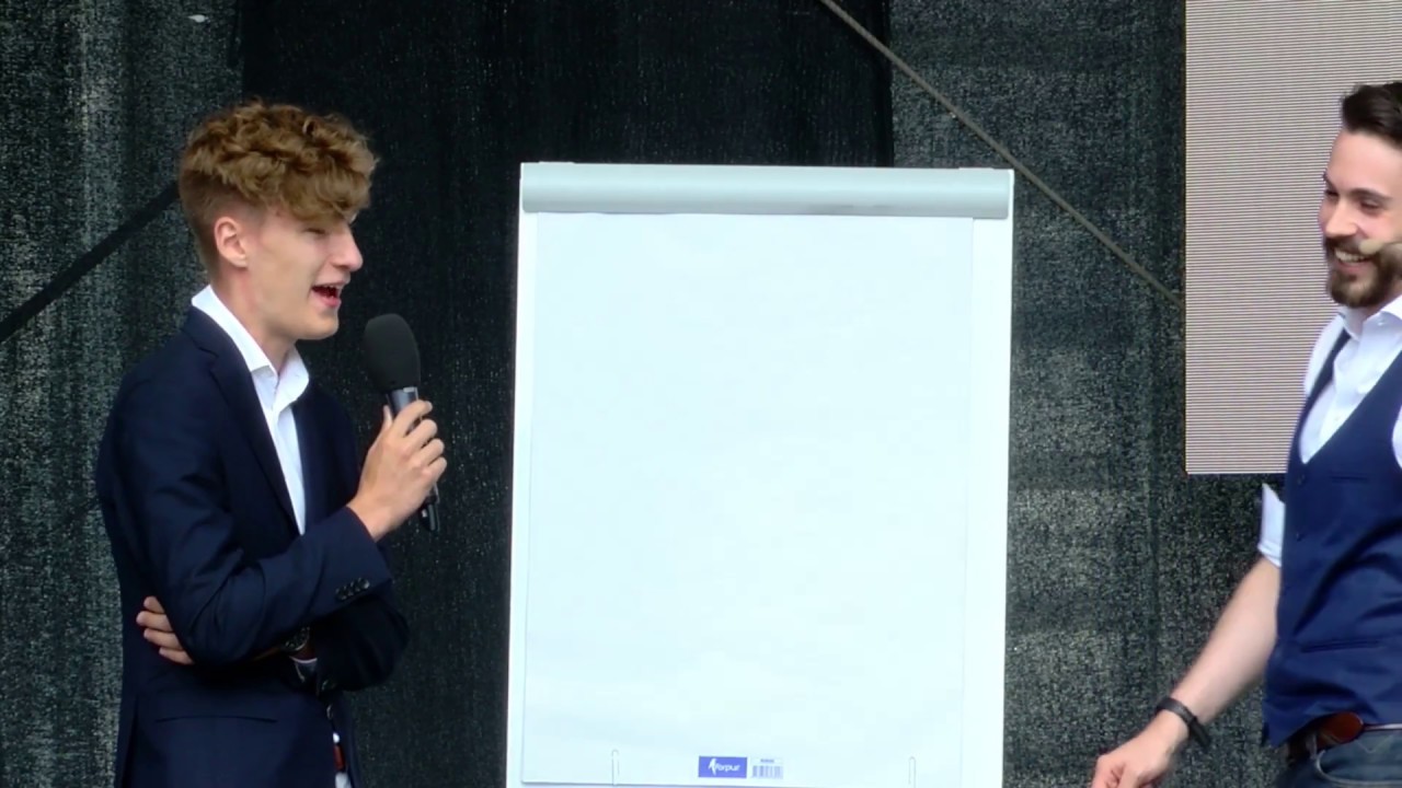 Reviewing 100 Slush Pitches. Gleb Maltsev, Fundwise | Startup Fair. Growth 2018