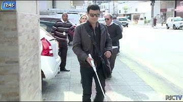 Bengala eletrônica criada em Florianópolis facilita mobilidade de deficientes visuais