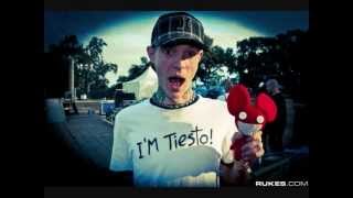 Deadmau5 - October (Original Mix)