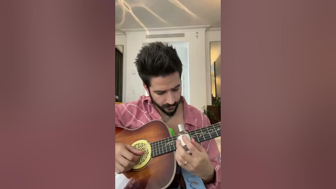 Hola. Somos Camilo y Evaluna. Y en Octubre hay música nueva 💙
