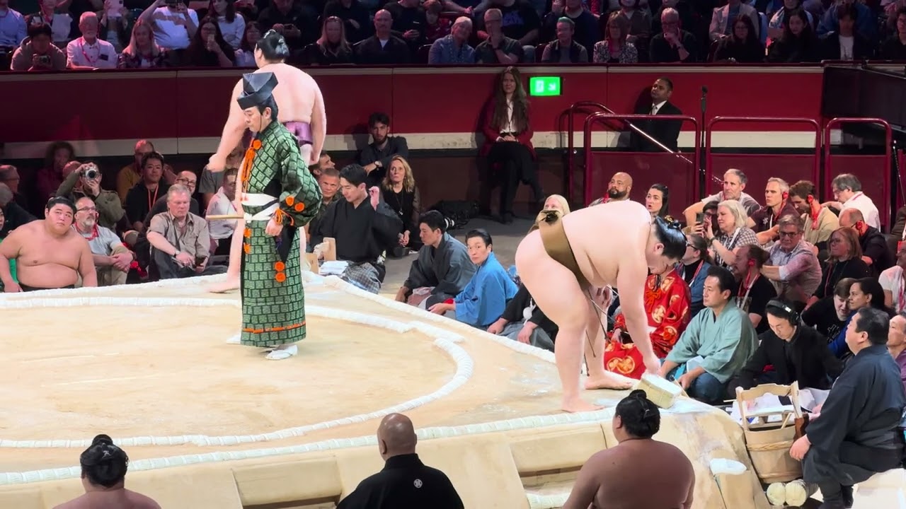 Bout 14   Atamifuji vs Oho