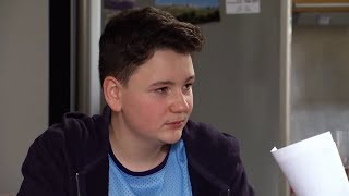 Zakochał się w swojej korepetytorce - 'Dasz mi swój numer?' [Na Wspólnej odc. 2686]