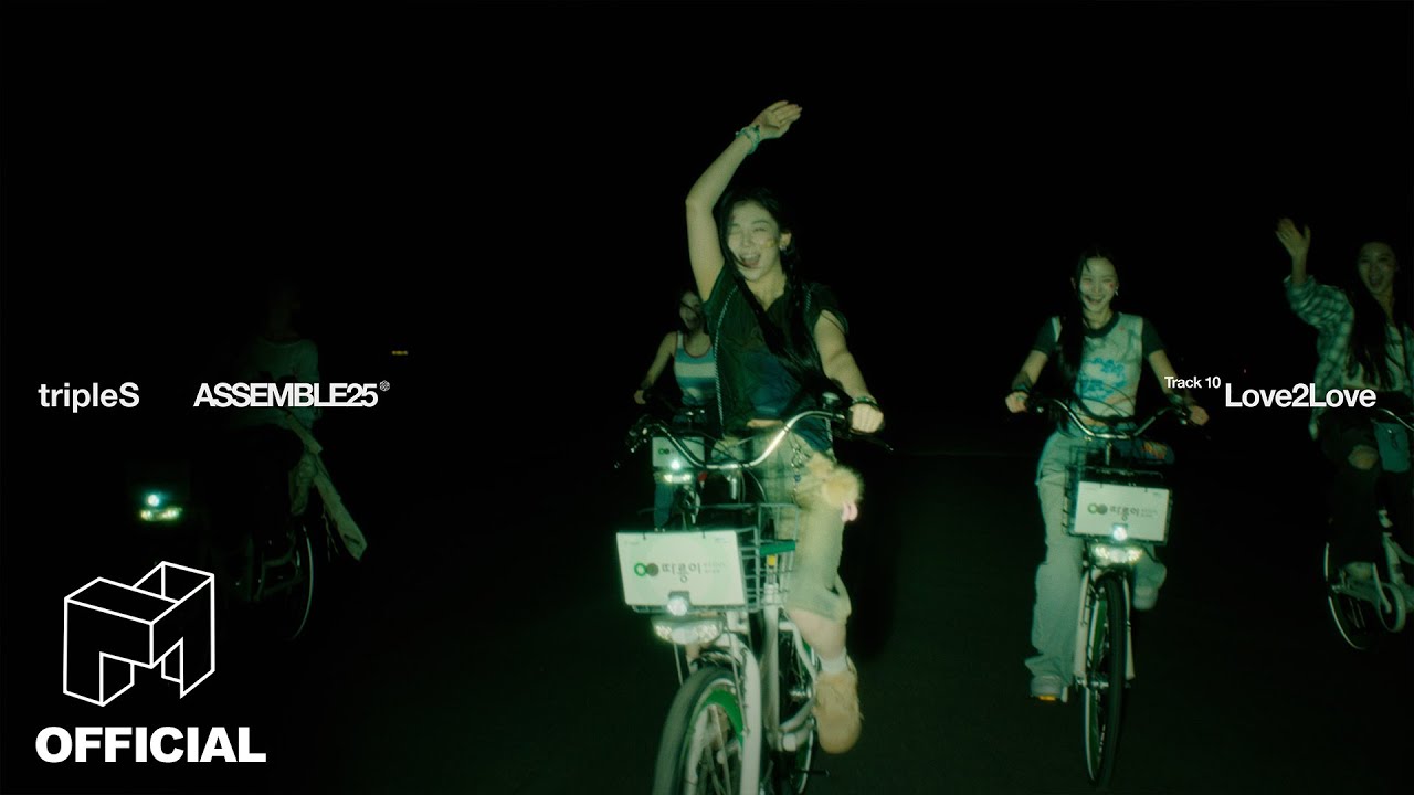 tripleS(트리플에스) 'Love2Love'