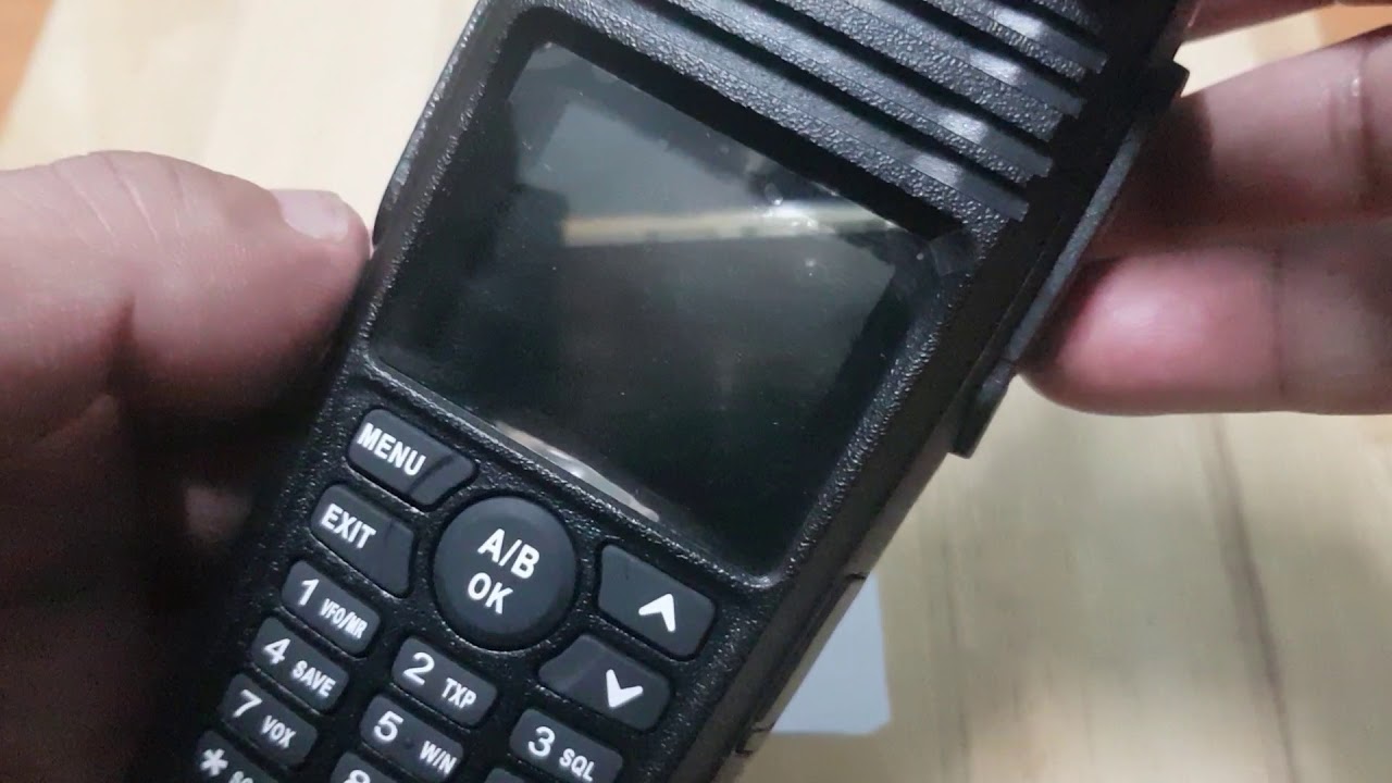 วิธีล็อคเครื่อง Motorola gp3688 Plus