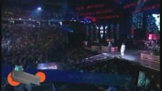 Wisin y Yandel Mirala bien & yo te quiero (live in choliseo)