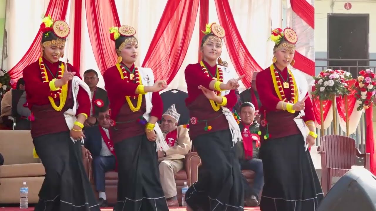 Kaura - Bihaniko Jhulke Gham कौरा - बिहानिको झुल्के घाम