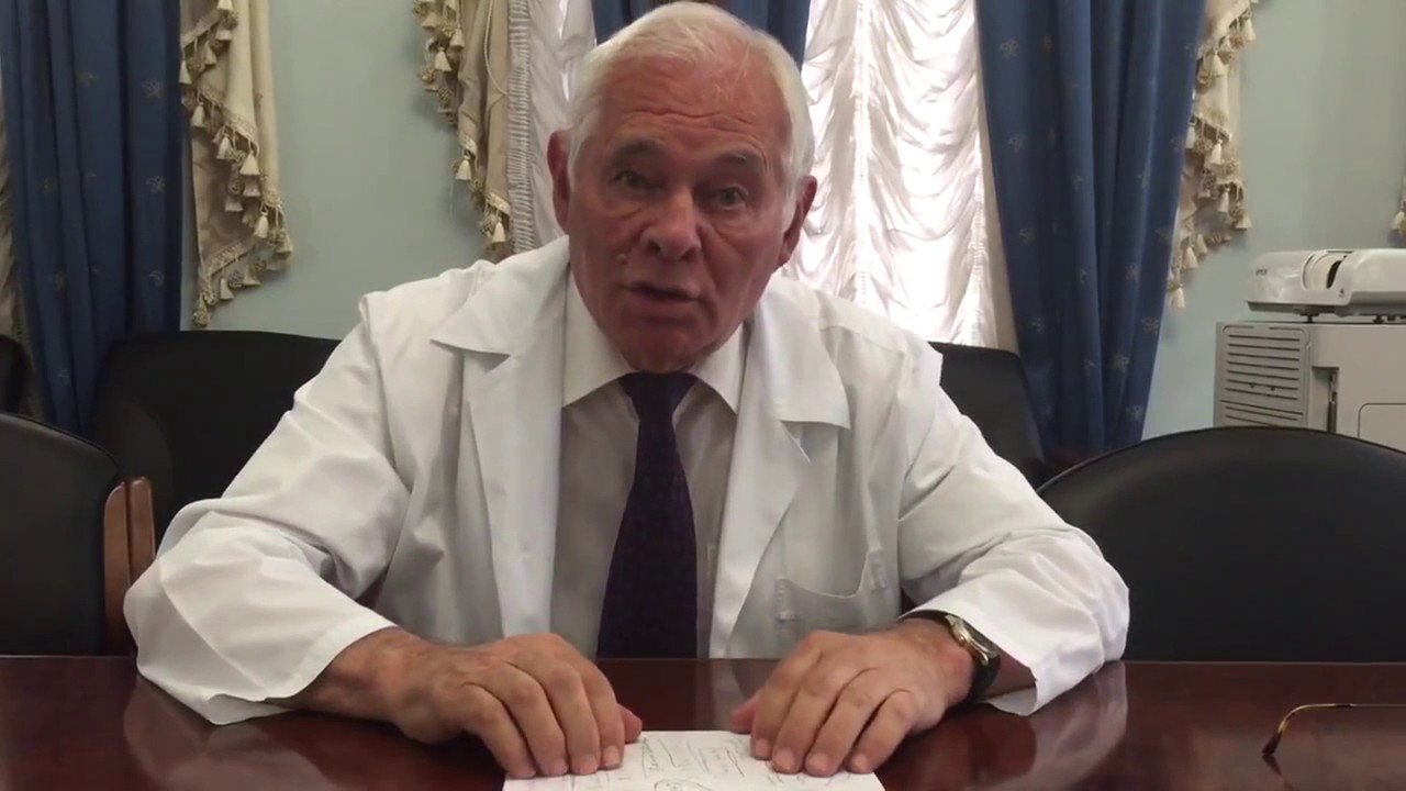 Главный детский врач страны Леонид Михайлович Рошаль поздравляет ...