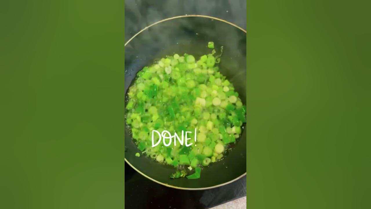 How To Make Scallion Oil | The perfect topping for many dishes | Vietnamese Scallion Oil