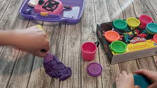 Play-Doh Awsome play time with Anna from FROZEN!!