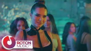 Otilia x Jay Maly - Otro Trago | Videoclip Resimi