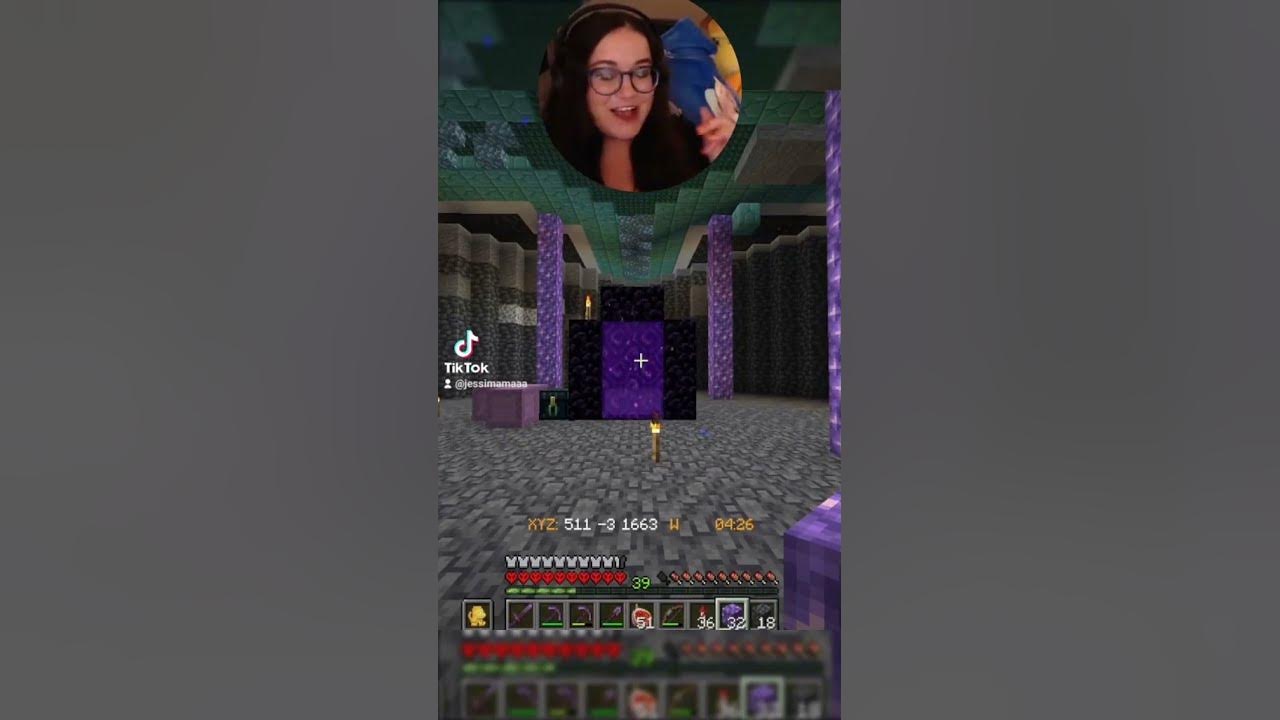 How to pause in Minecraft YouTube