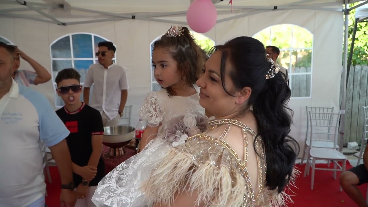 Tudor Cioara canta pt Karina  lui Tibi de la Mizil Of, of  Karina mea