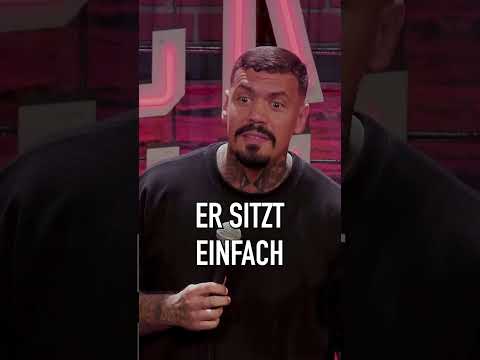 😂😂 #comedy #witze #emmveecomedy #standupcomedy #witzig #standup #flachwitz #humor #komisch #funny