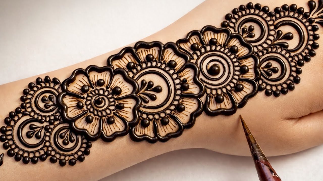 Easy Stylish Floral Mehendi Design for Beginners