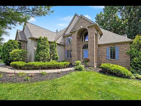 9843 Oak Valley Drive, Clarkston, MI home video tour