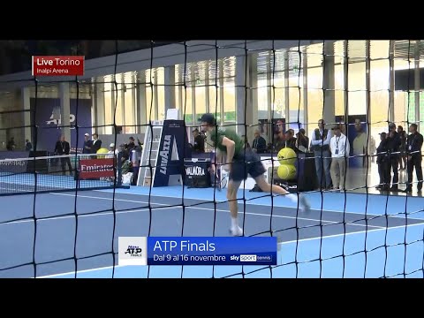 Video Sinner-Alcaraz si allenano insieme: il racconto da Torino