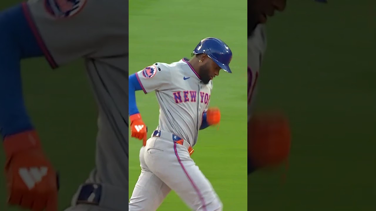 Luis Robert Jr. drives in TWO with a HOMER 🚀 #mets #mlb #baseball #sports #highlights #shorts