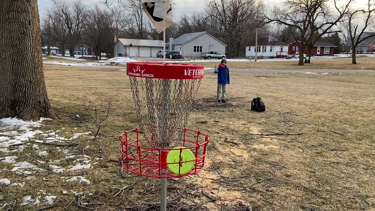 Roanoke Park Short Tees Putter Round
