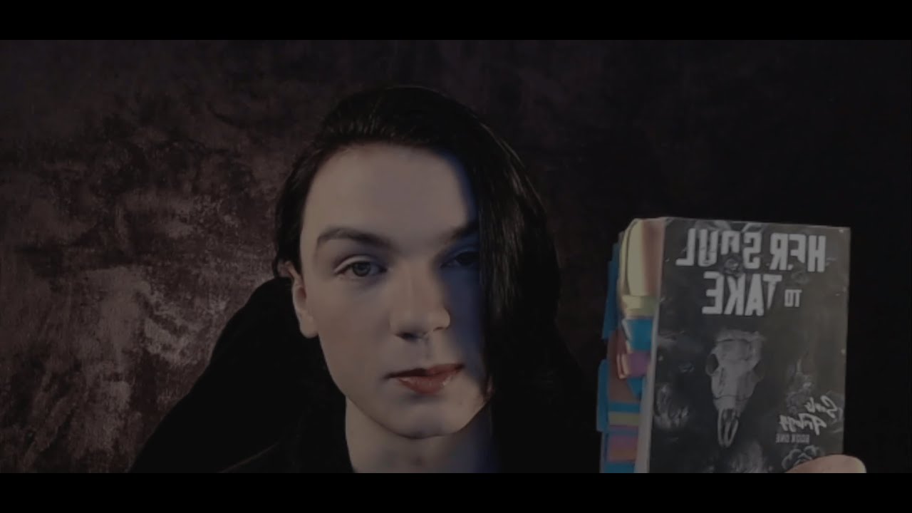 Her Soul to Take / Harley Laroux - Painting the Story