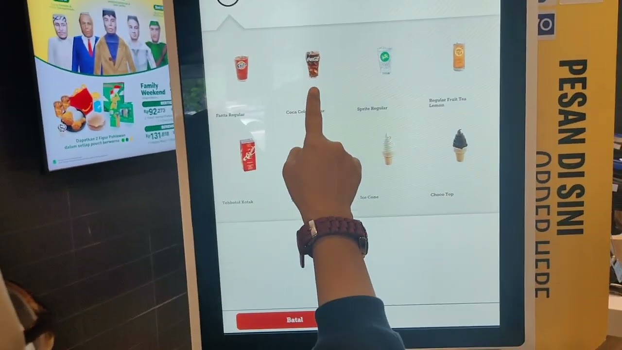 Perjuangan Pesan Makanan di Mcd