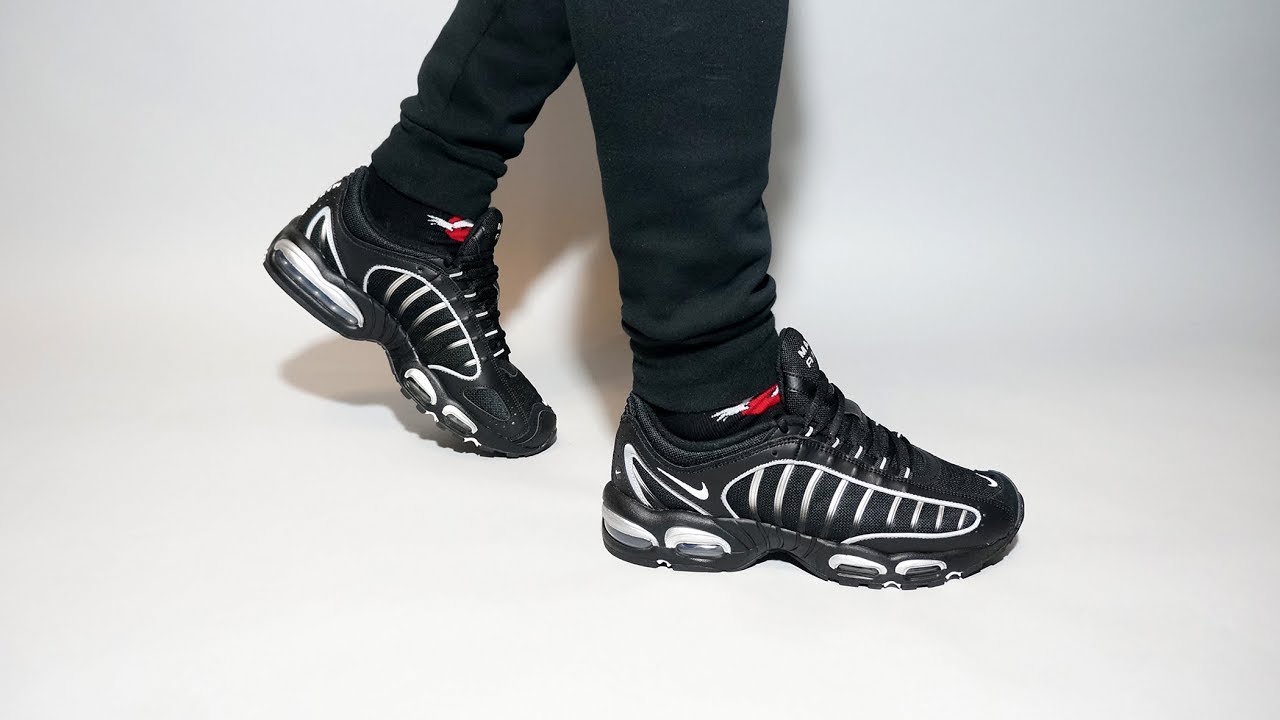 Nike Air Max Tailwind 4 Black Silver 