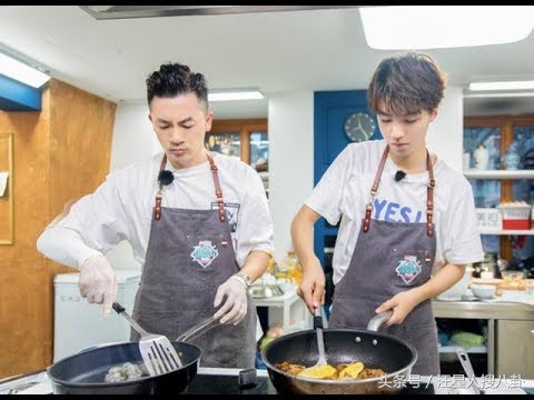 《中餐厅》王俊凯这一举动笑翻全场，苏有朋直呼得罪不起！