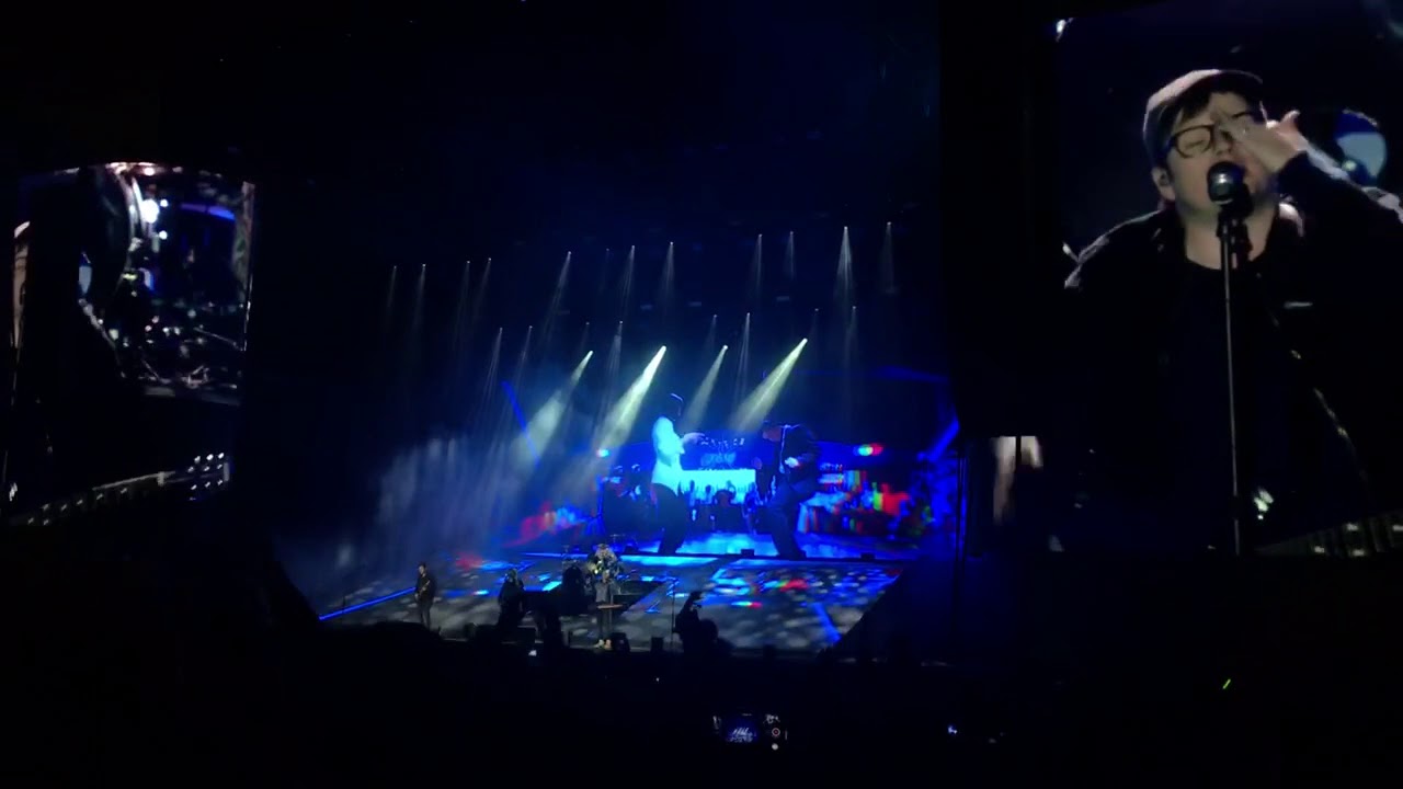 FALL OUT BOY UMA THURMAN YouTube