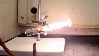 Making Magnesium Silicide and Explosive Silane Gas Resimi