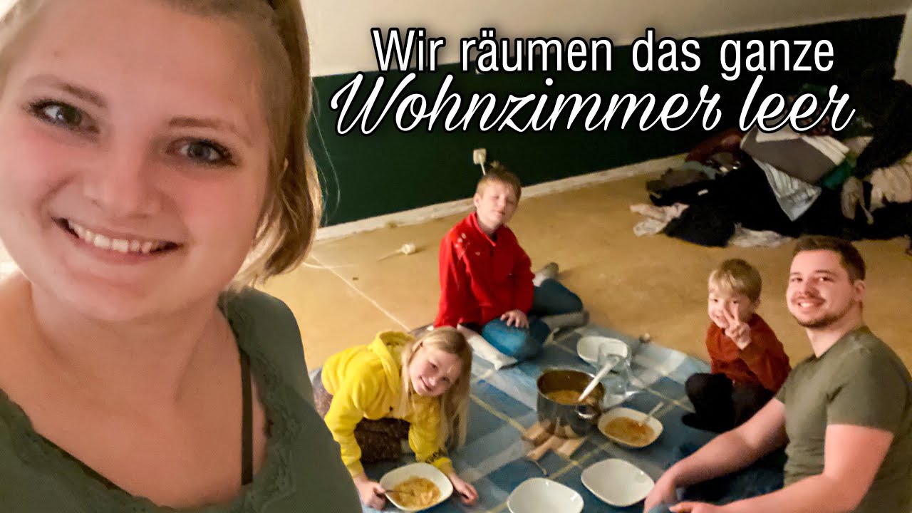 Wohnzimmer Umbau: Alles muss raus! | Familienvlog 163