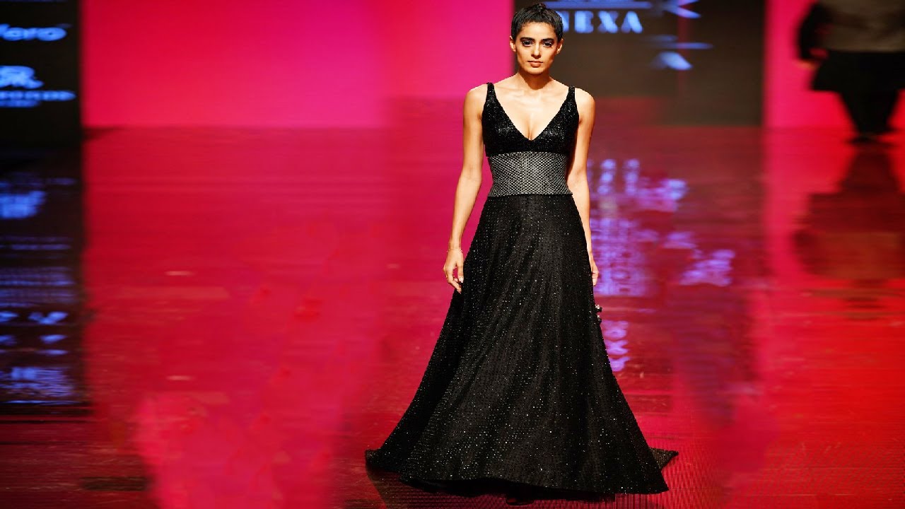 SVA | Fall/Winter 2019/20 | Lakme Fashion Week