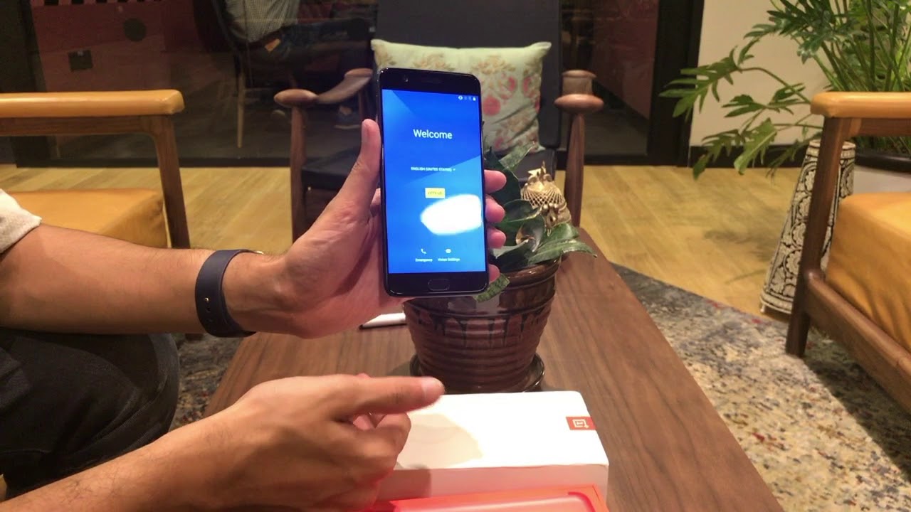 OnePlus5 unboxing - Cinematic