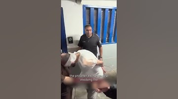 Palestinian prisoners transferred under heavy security ahead of major Israel-Gaza exchange deal