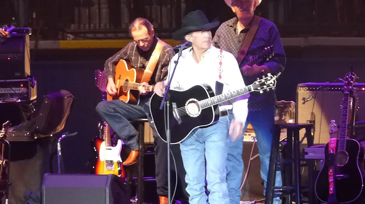 George Strait - How 'Bout Them Cowgirls LIVE [HD] 6/5/14