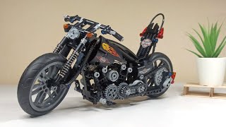 Knuckle Chopper Motorcycle Lego compatible.