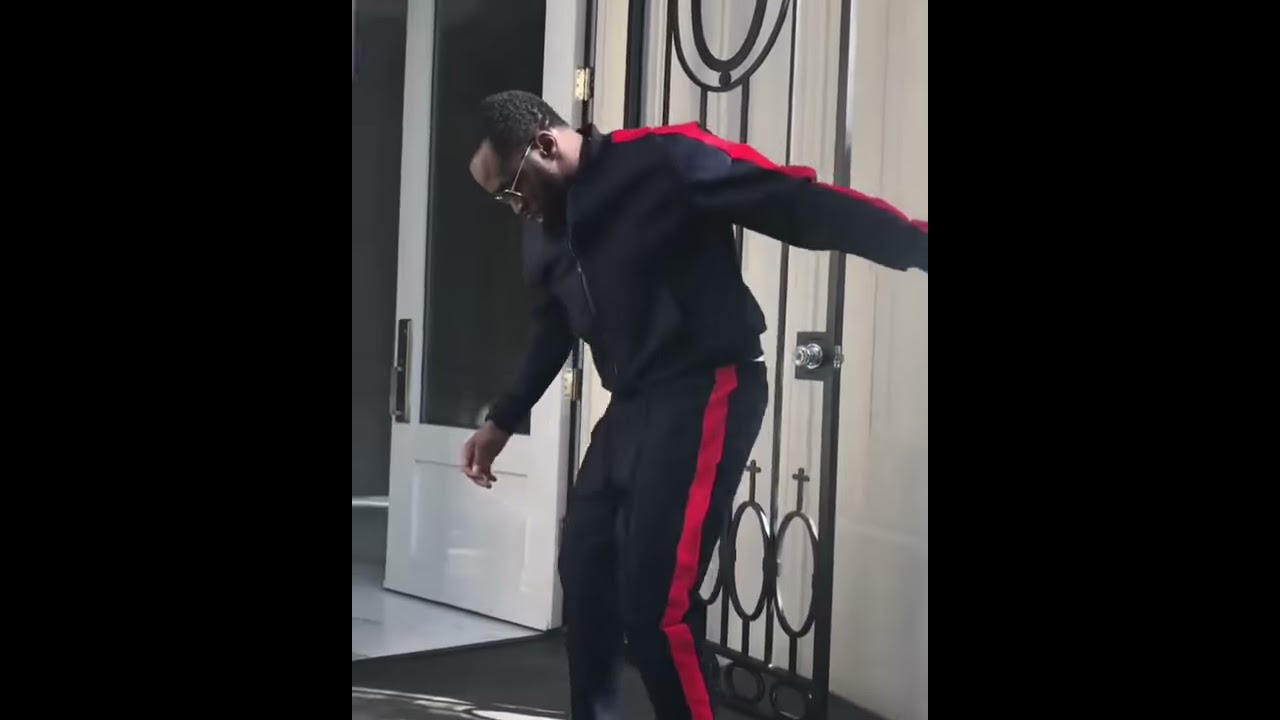 Diddy Turnt Up Dancing To Wu Tang Clan Shorts