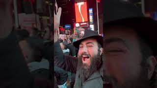 Our nation is alive!! we joined thousands of Jewish teens in Times Square last night ￼
