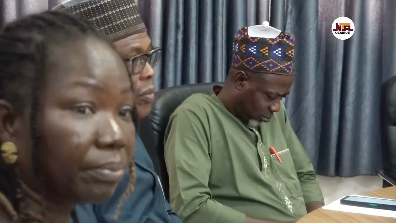 DR. KEROBO & GLORIA FOUNDATION PLAYS HOST TO AUCHI POLY., OFFERS SCHOLARSHIP GRANT TO 47 STUDENTS