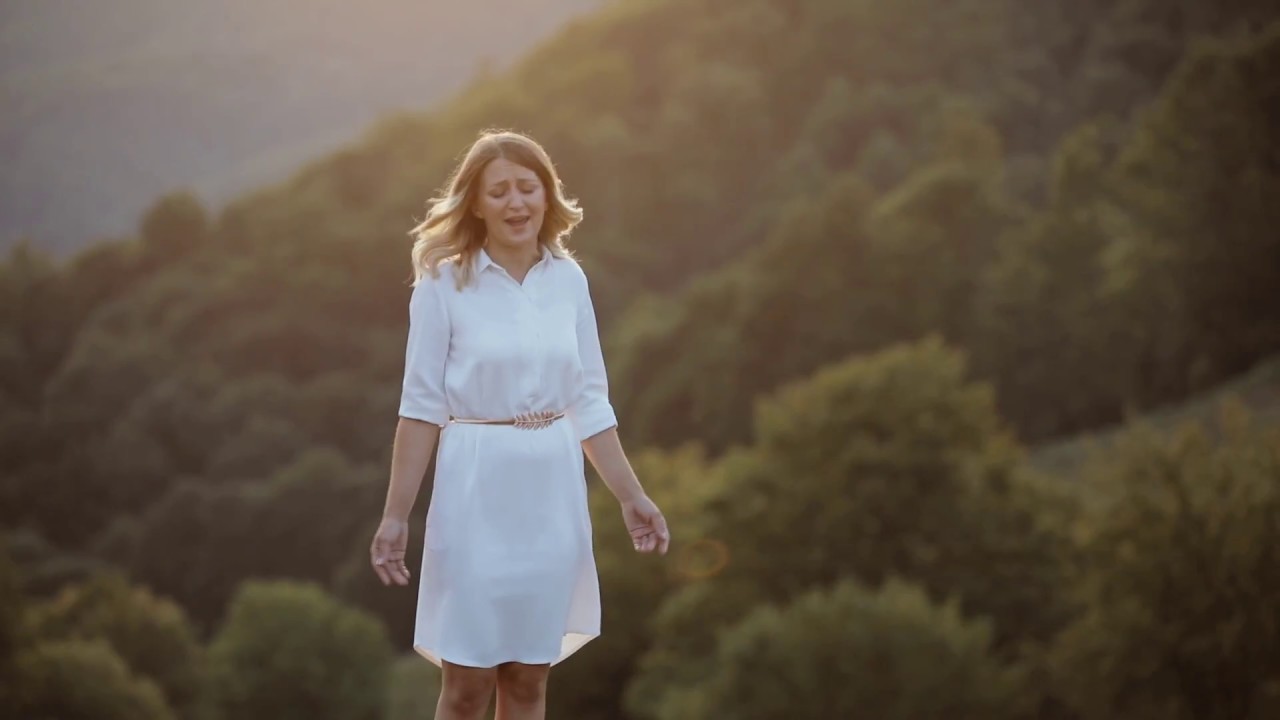 Ciurdas Camelia  - Cine-i ca El?