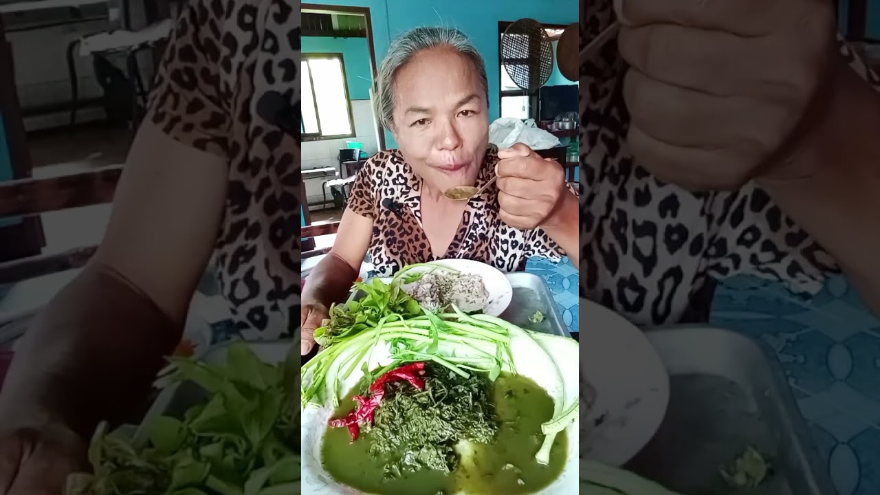 แกงขี้เหล็กขมๆใส่กากหมู050326