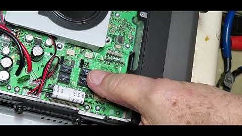 A SIMPLE 2 MINUTE VIDEO ON HOW TO MOD THE KENWOOD TM-V71A RADIO