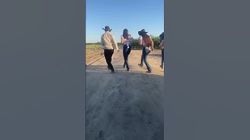 Thumbnail of 💯 Casatschok 🎵El Grande del Rea bailando 🤠 villano..09