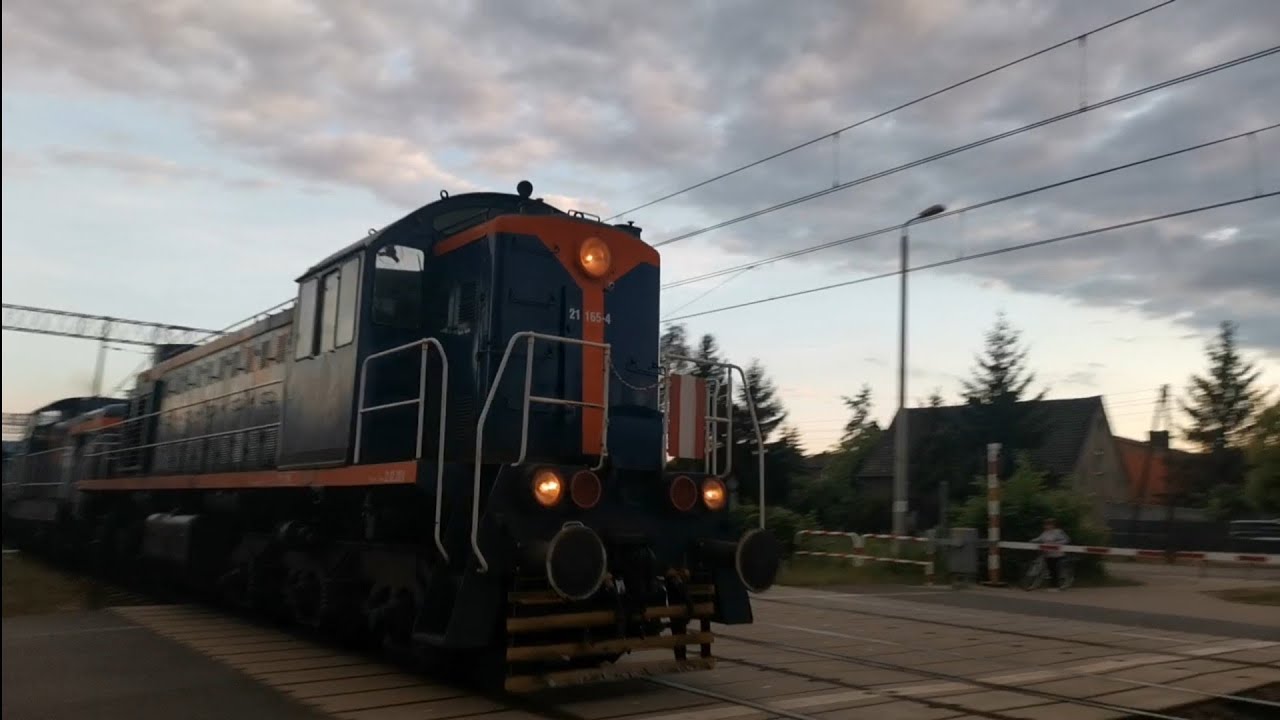 TEM2 - 193 + SM42 - 2598 Transkol ze szturówkami | Luboń.