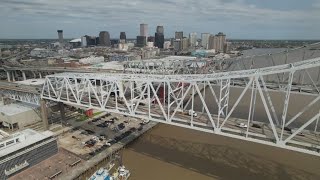 As city heads toward $100M deficit, watchdog group urges planning