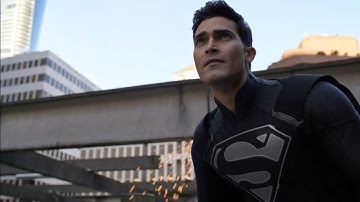 ARROW 7X09 - THE CREW MEET EARTH 90 FLASH, THE MONITOR & BLACK SUPERMAN [HD] ELSEWORLDS CROSSOVER