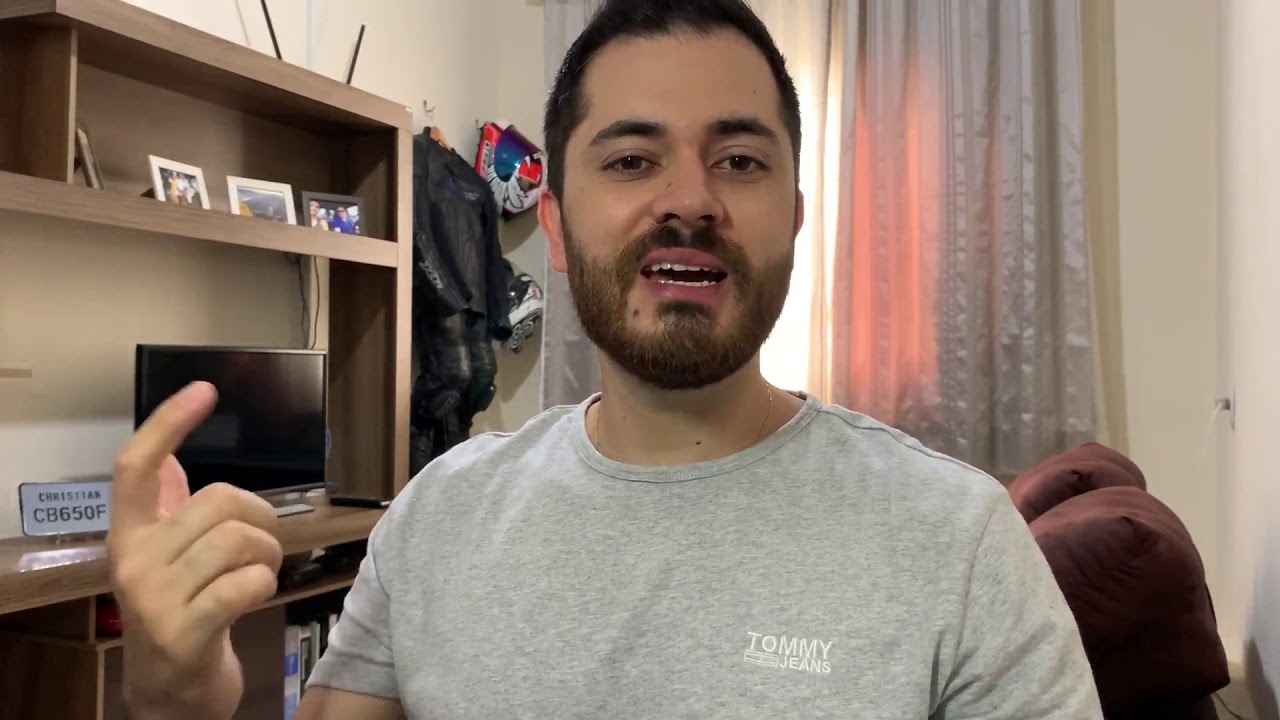 Baú Roncar 35 litros na CB 650F