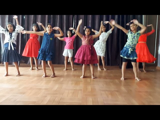 Chak dhoom dhoom..... dance cover by students of Rainbow Academy class=