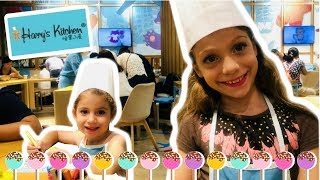 How to make CAKE POPS! delicious and easy cake pops recipe. screenshot 3