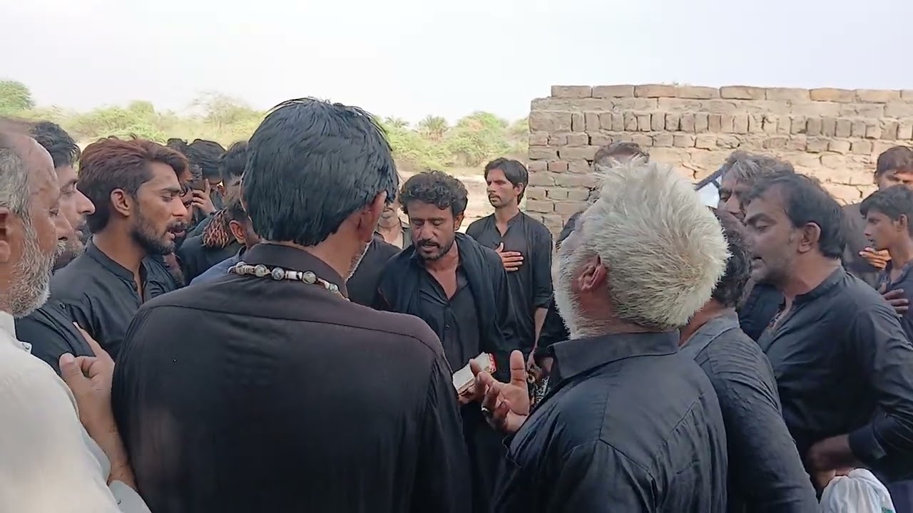 سڻایا حال حر کون ڌھی مسافر سر چمیندا ھا میکوں وی ڌھی سڈیندا ھا، انجمن الحیدری سید بولٹ شاھ بخاری ،