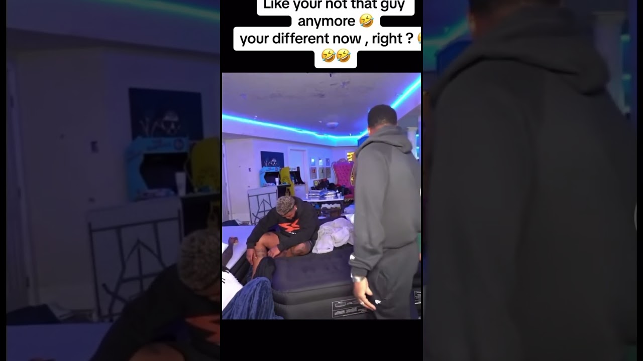 Who has this friend 😭😭😭 